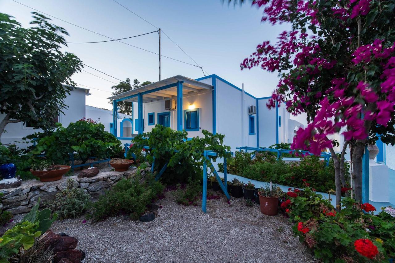 Ancient Thera Apartments Kamari  Exterior photo